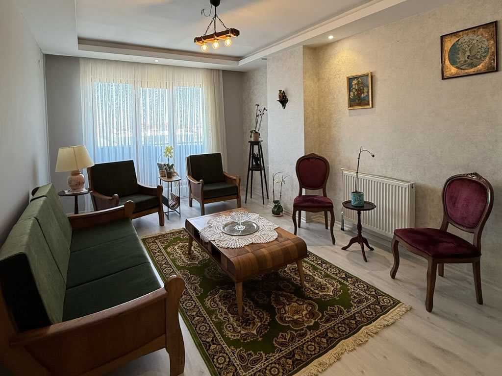 Klinikte danışan görüşme ve bekleme alanı